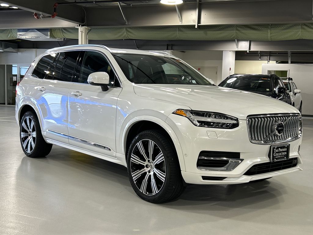 2024 Volvo XC90 Recharge Plug-In Hybrid