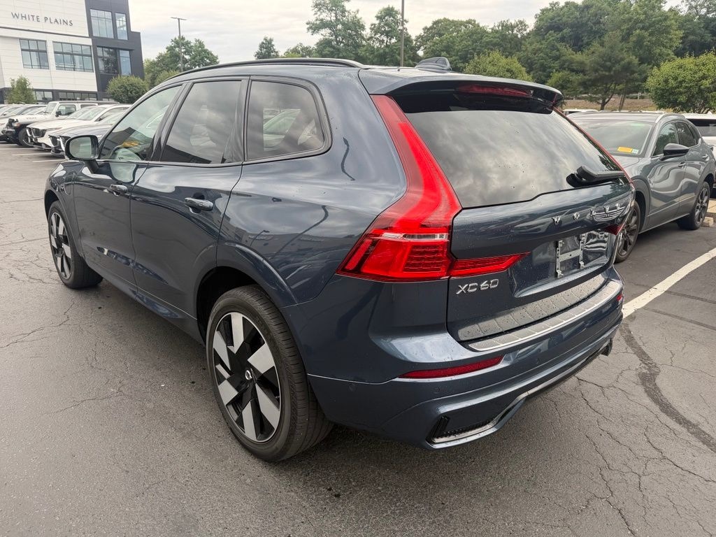 Used 2024 Volvo XC60 plug-in hybrid T8 Ultimate Dark SUV