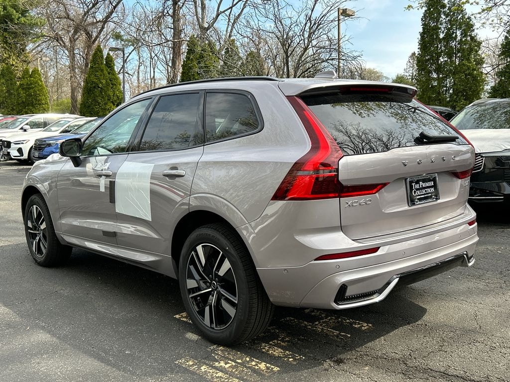 New 2026 Volvo XC60 B5 Plus SUV