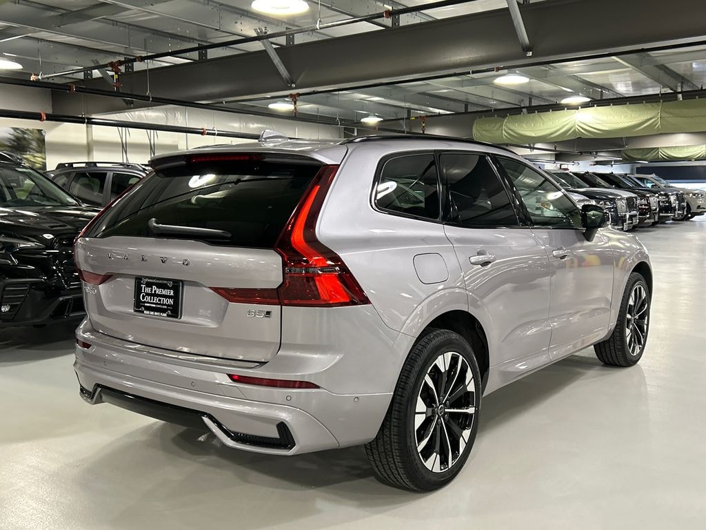 New 2026 Volvo XC60 B5 Plus SUV