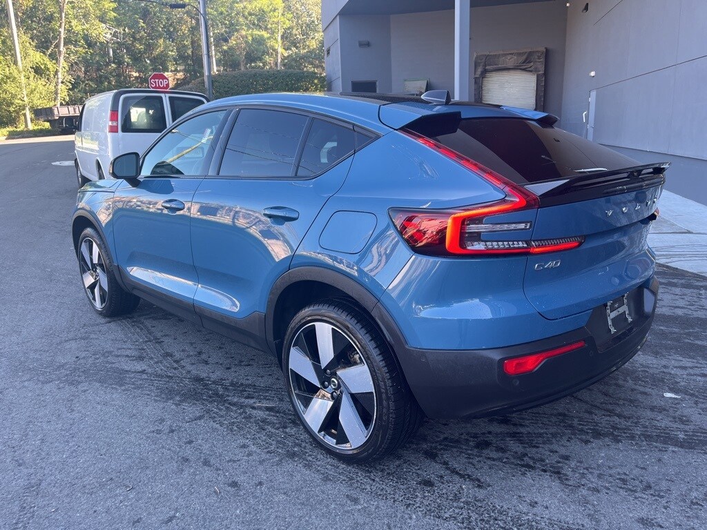 2023 Volvo C40 Recharge Ultimate photo 2