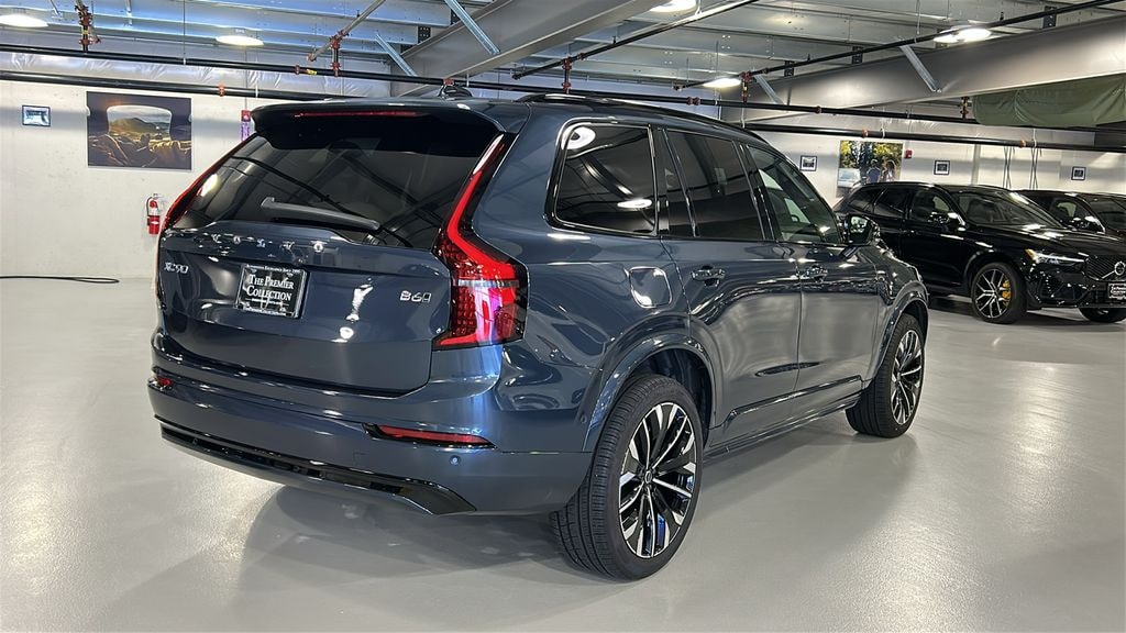 New 2026 Volvo XC90 B6 Ultra Dark Theme 7-Seater SUV