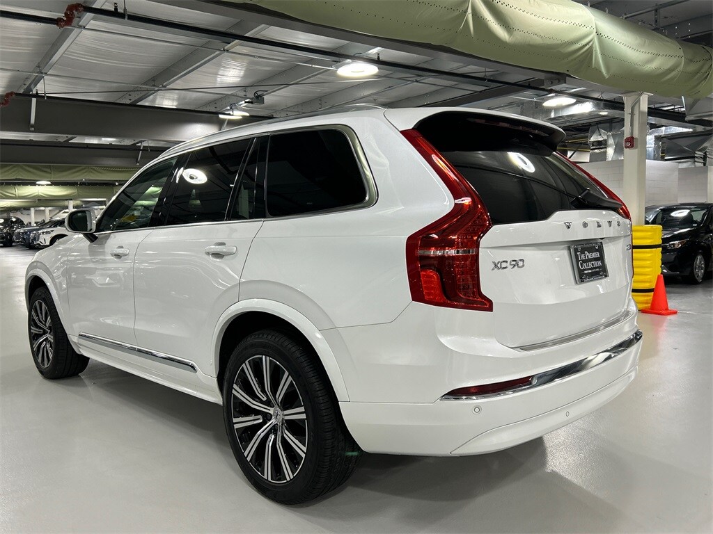 2024 Volvo XC90 B5 Core photo 4