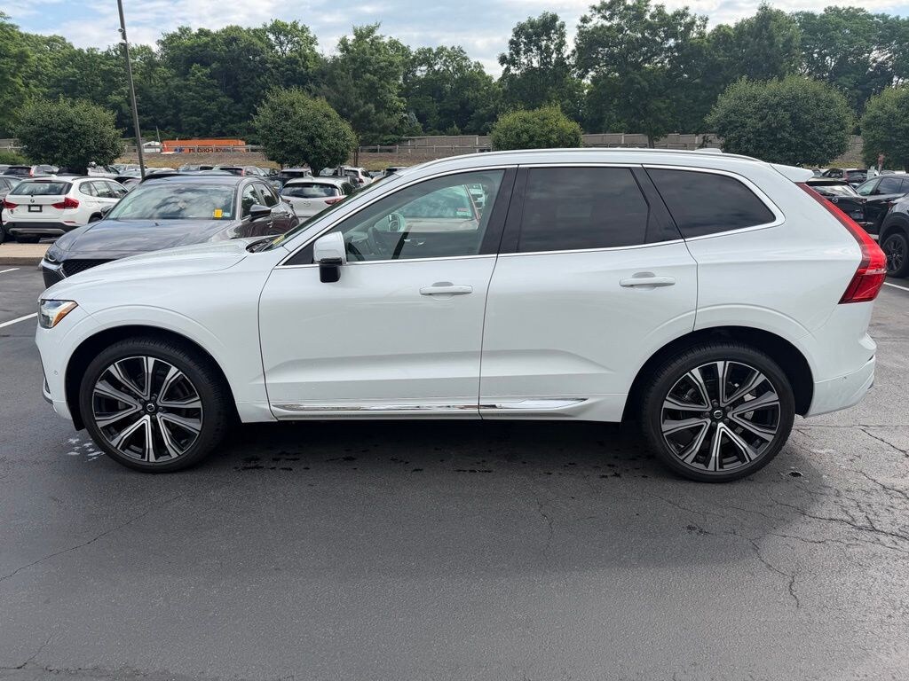 Used 2023 Volvo XC60 B5 AWD Ultimate Bright SUV