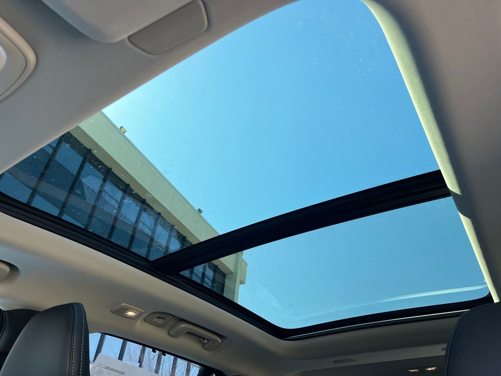 2026 Volvo XC90 Ultra - Photo 20