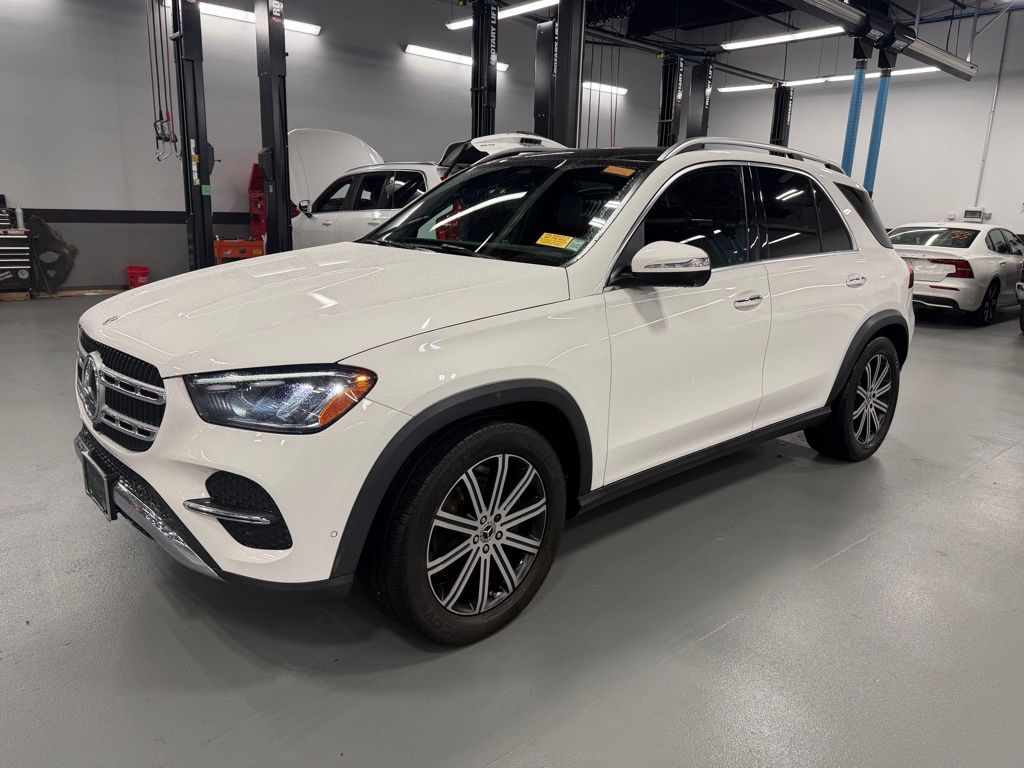 2024 Mercedes-Benz GLE GLE 350 4MATIC's photo