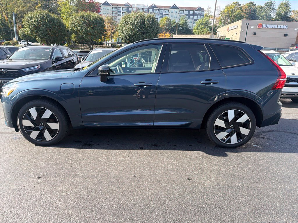 Certified 2025 Volvo XC60 plug-in hybrid T8 Plus SUV