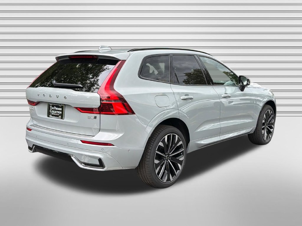 New 2027 Volvo XC60 B5 Ultra SUV