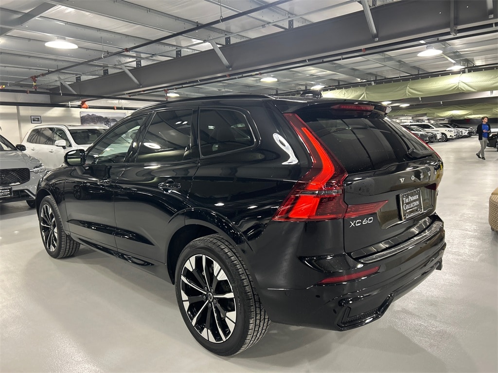 New 2026 Volvo XC60 B5 Plus SUV