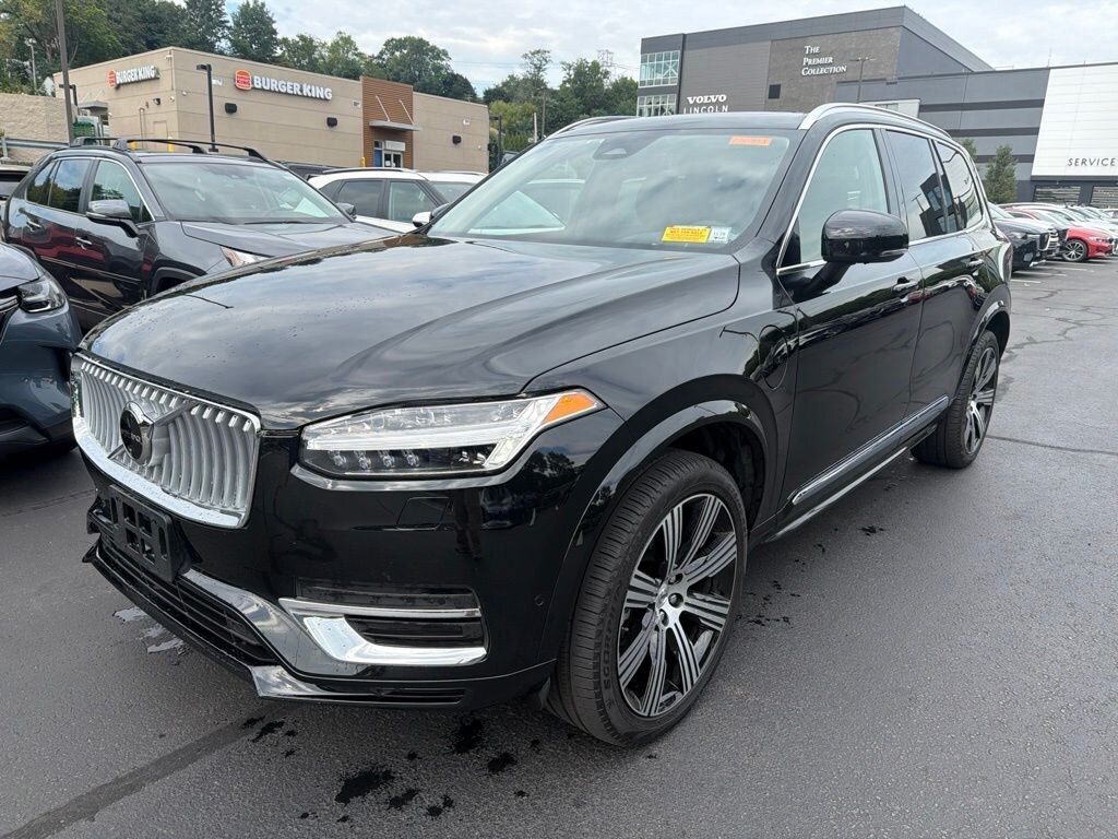 Used 2025 Volvo XC90 plug-in hybrid T8 Plus 7-Seater SUV