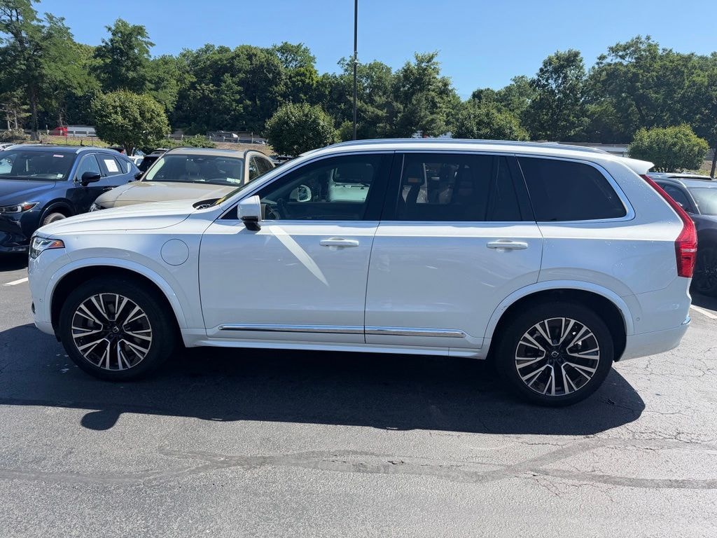 Used 2025 Volvo XC90 plug-in hybrid T8 Plus 7-Seater SUV
