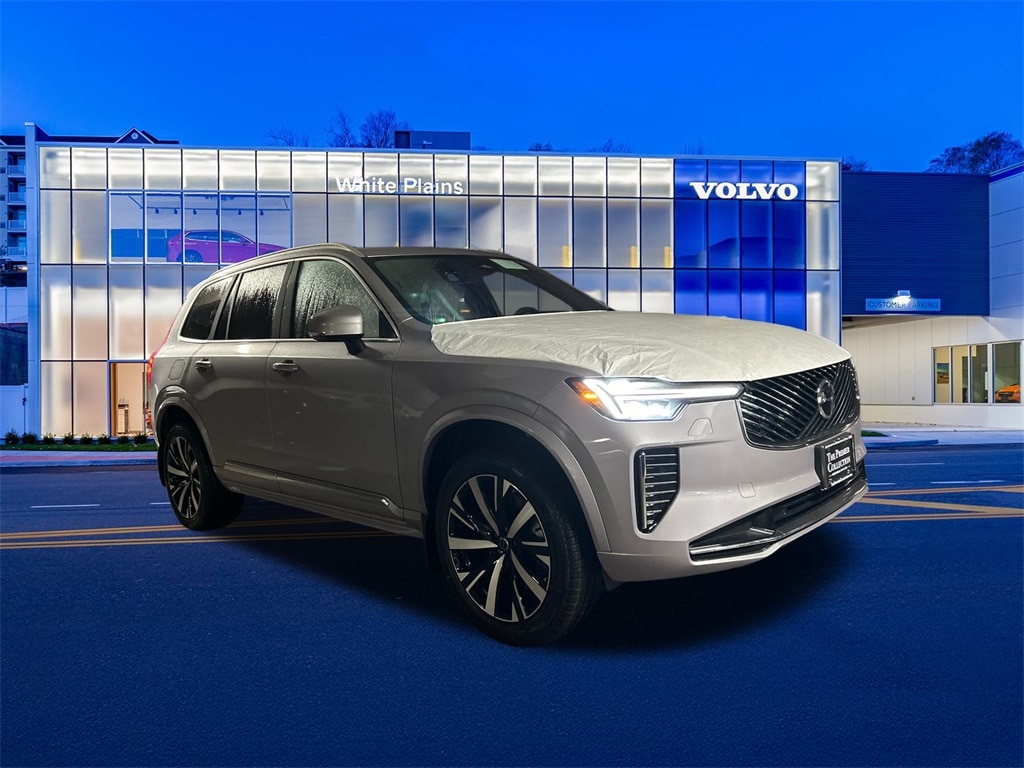 New 2026 Volvo XC90 B5 Core SUV
