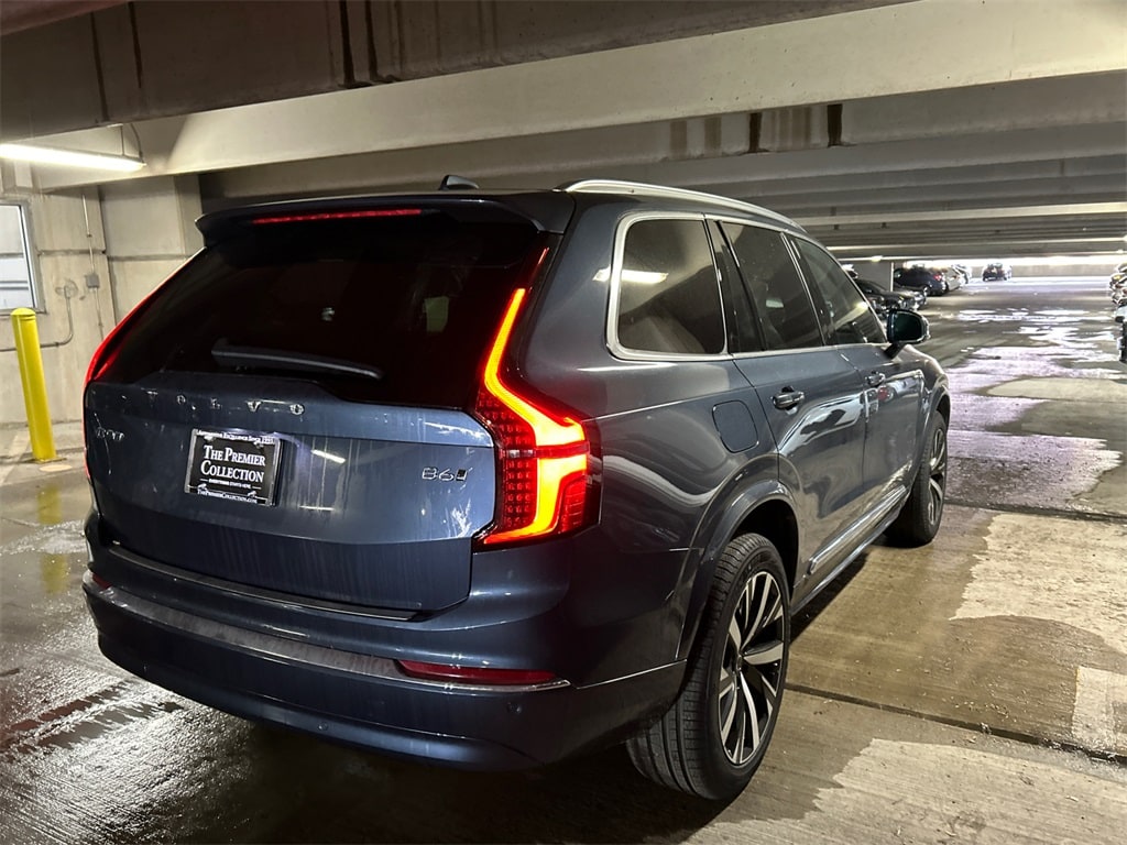 New 2026 Volvo XC90 B6 Core SUV