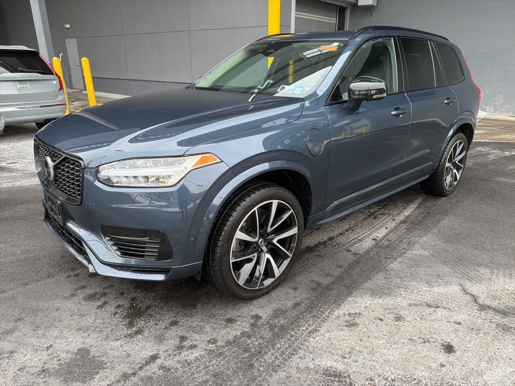 Certified 2023 Volvo XC90 Recharge Plug-In Hybrid Plus Dark 7-Seater SUV
