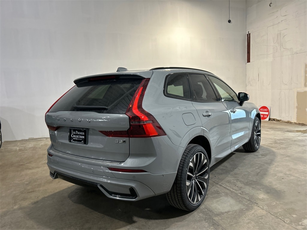 New 2026 Volvo XC60 B5 Ultra SUV