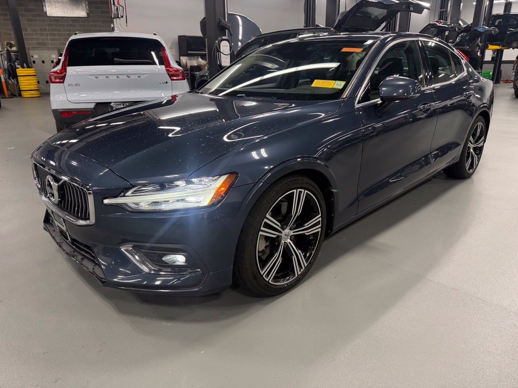 Used 2021 Volvo S60 T6 Inscription Sedan