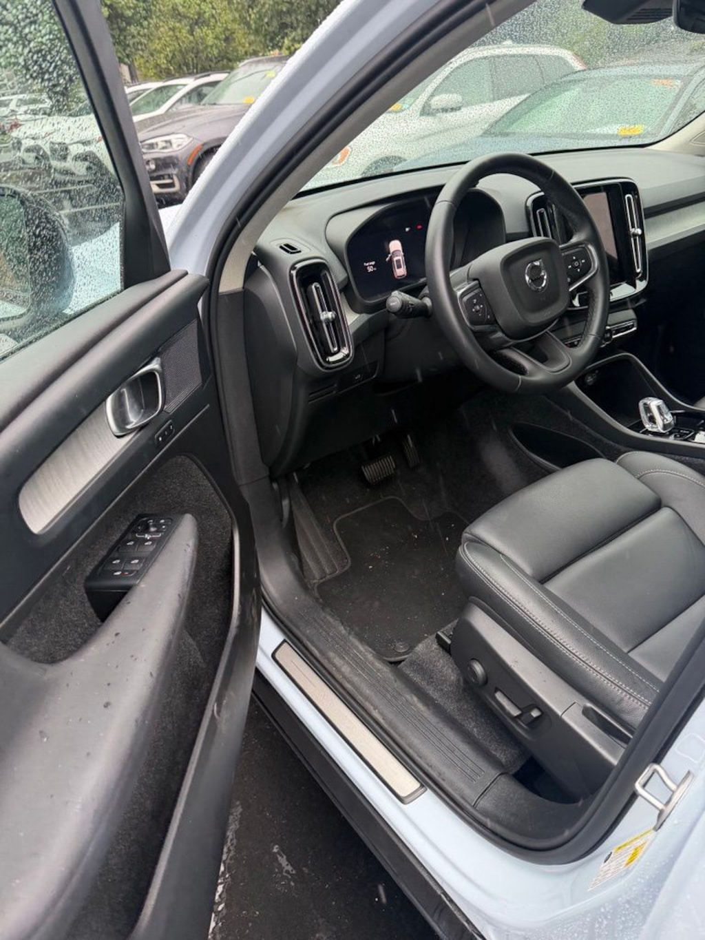 Certified 2026 Volvo XC40 B5 Plus SUV