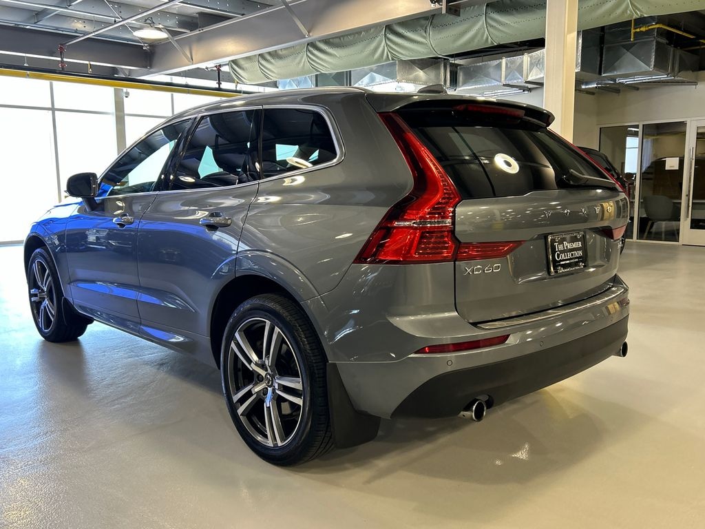 Used 2020 Volvo XC60 T6 Momentum SUV