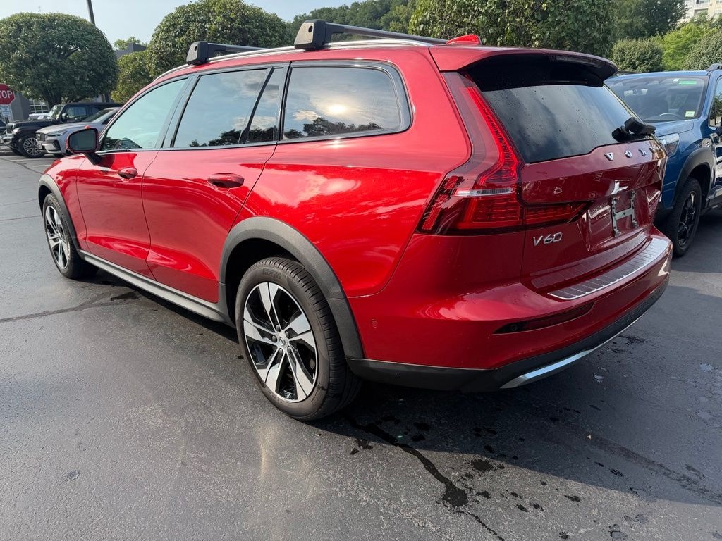 Used 2024 Volvo V60 Cross Country B5 Plus Wagon