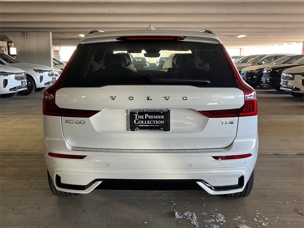 New 2026 Volvo XC60 plug-in hybrid T8 Ultra SUV