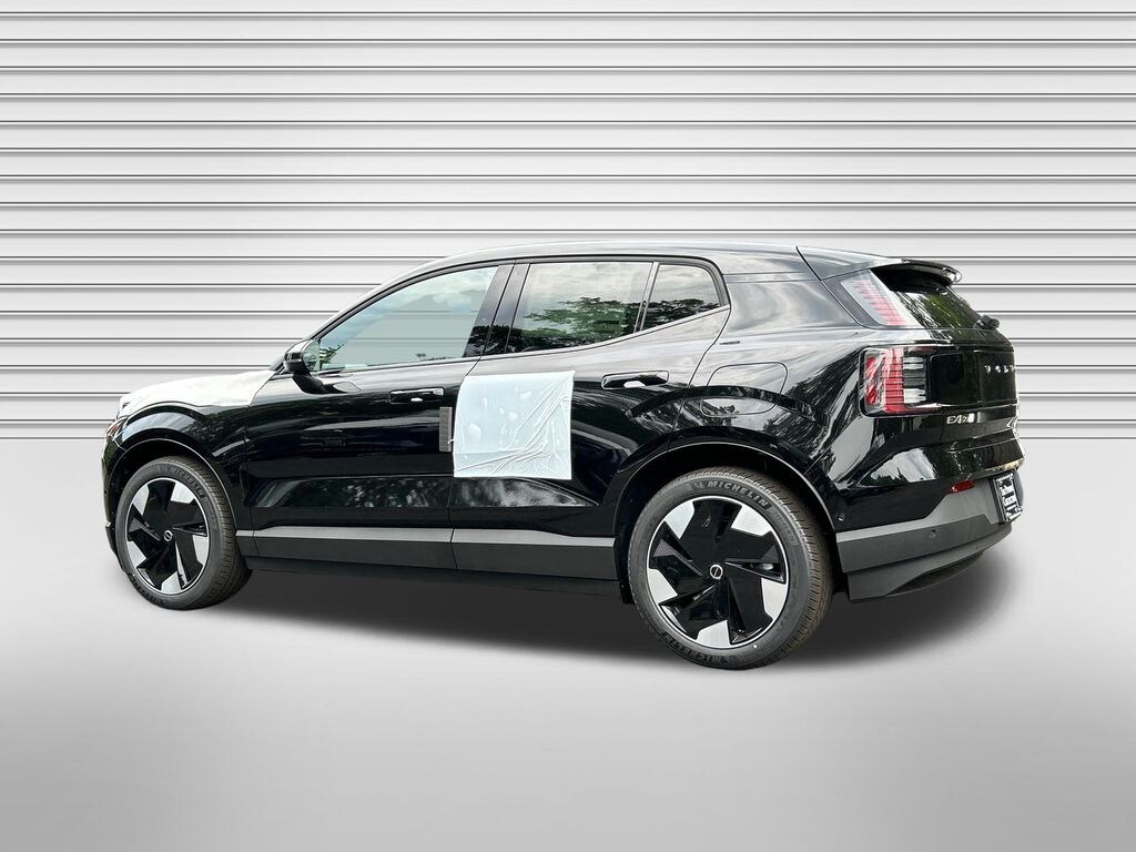 New 2026 Volvo EX30 Twin Motor Ultra SUV