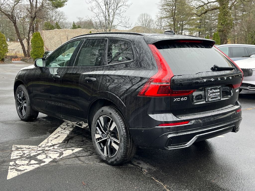 New 2026 Volvo XC60 B5 Plus SUV