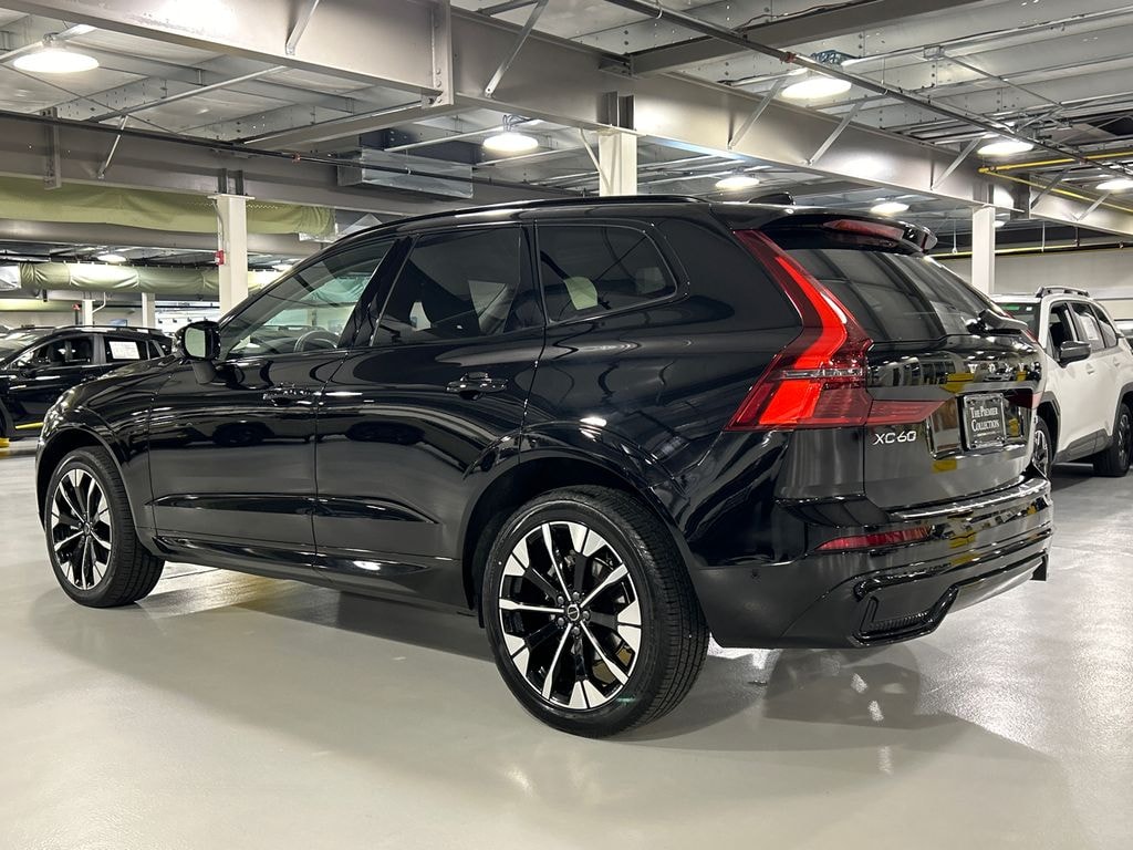 New 2026 Volvo XC60 B5 Plus SUV