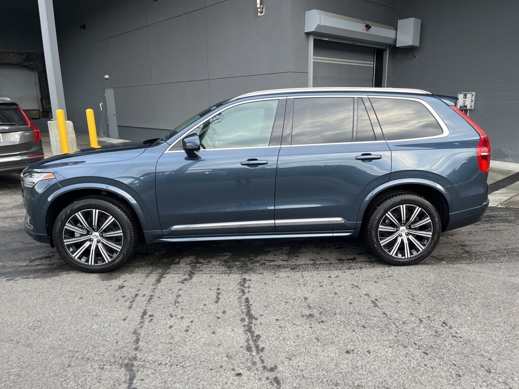 2024 Volvo XC90 Core photo 3