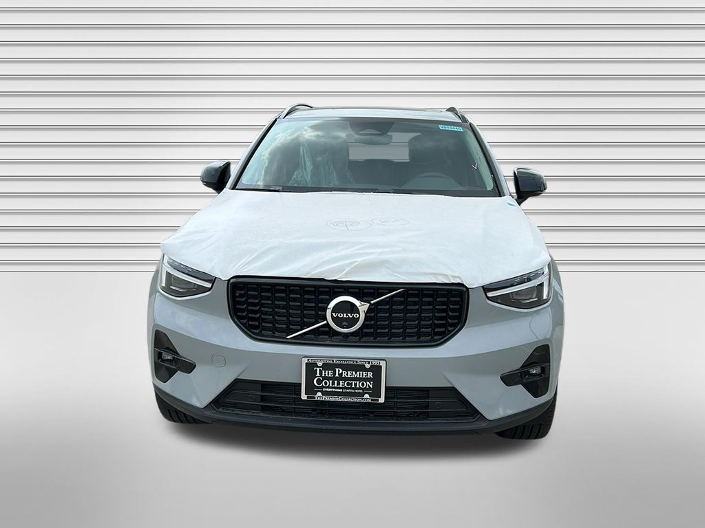 New Vapour Grey 2026 Volvo XC40 For Sale, Lease or Finance Near