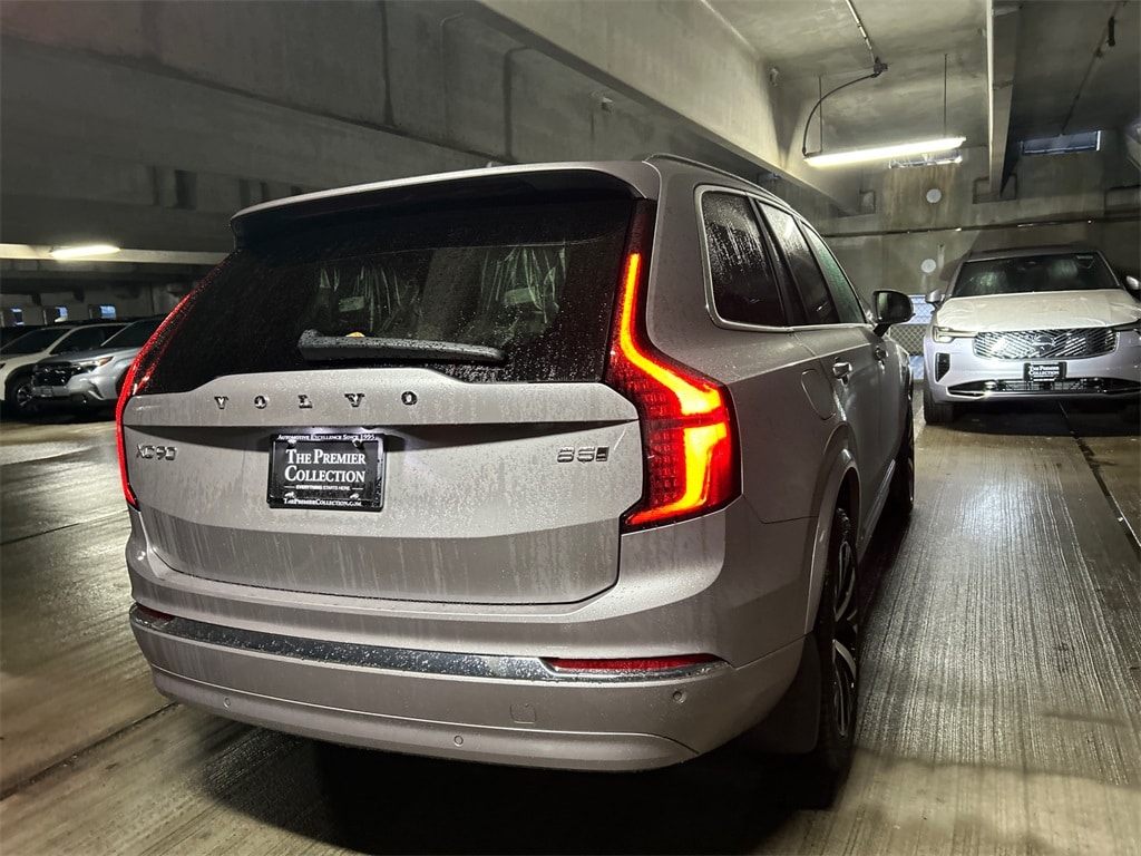 New 2026 Volvo XC90 B5 Core SUV