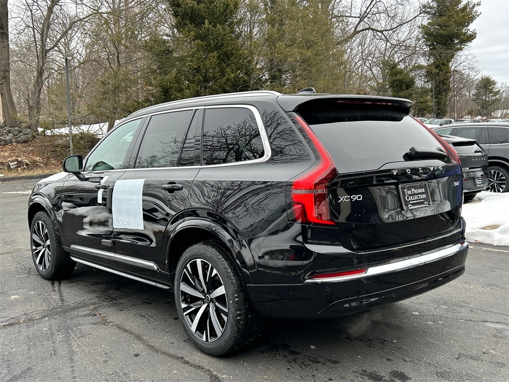 New 2026 Volvo XC90 B6 Core SUV