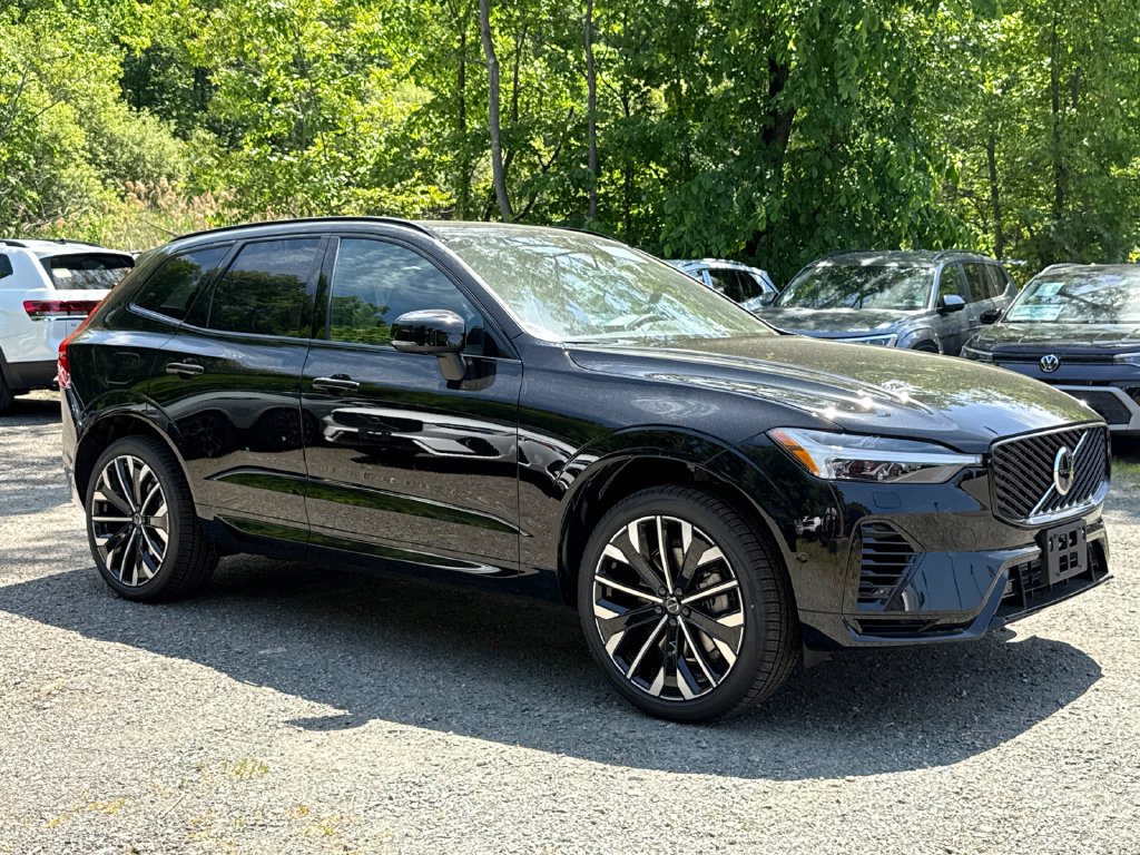 New 2026 Volvo XC60 plug-in hybrid T8 Ultra SUV