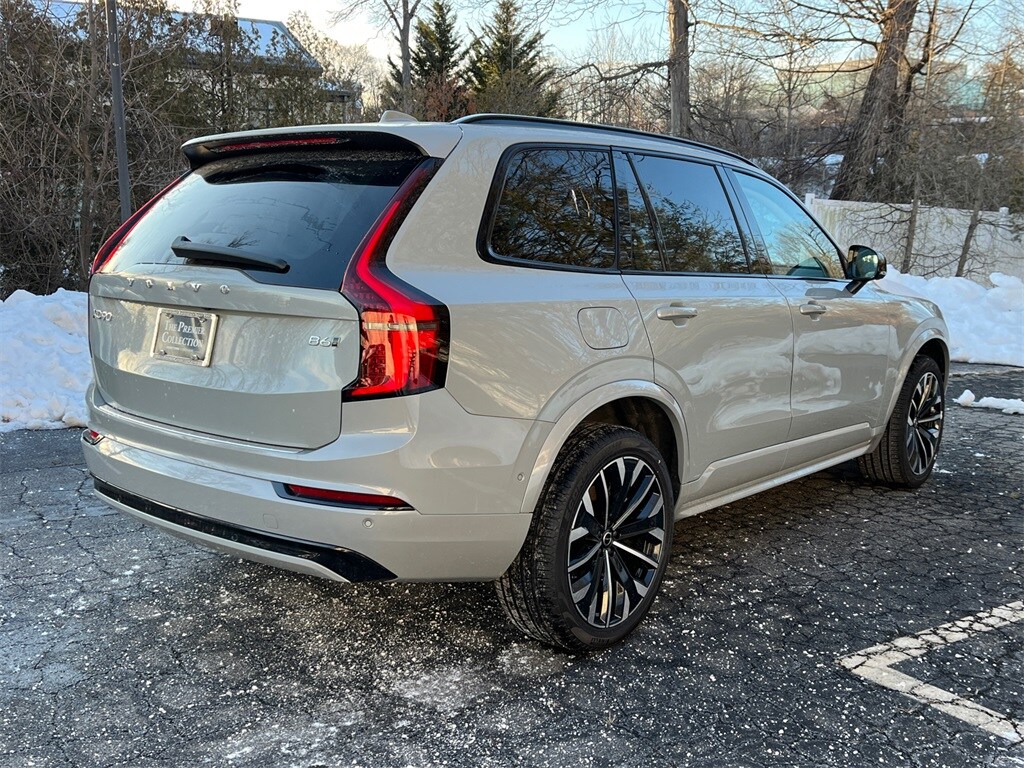 New 2026 Volvo XC90 B6 Ultra Dark Theme 7-Seater SUV