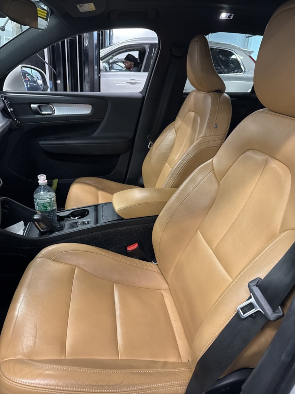 Used 2019 Volvo XC40 T5 Momentum SUV