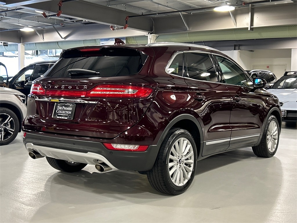 Used 2019 Lincoln MKC Base with VIN 5LMCJ1D97KUL39352 for sale in Elmsford, NY