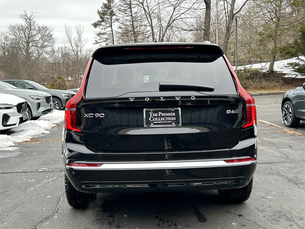 New 2026 Volvo XC90 B6 Core SUV