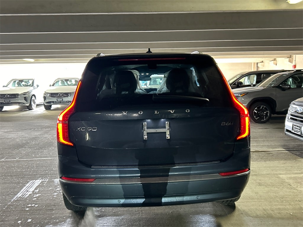 New 2026 Volvo XC90 B6 Plus 7-Seater SUV