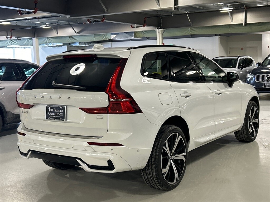 Certified 2024 Volvo XC60 plug-in hybrid T8 Ultimate Dark SUV