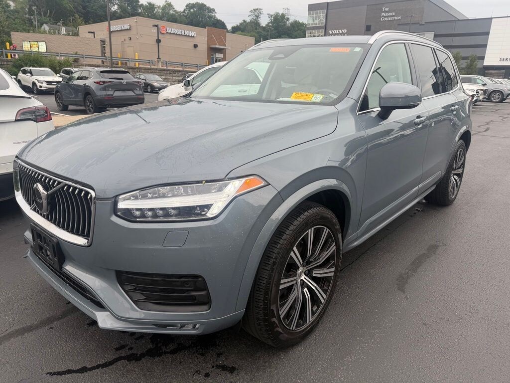 Used 2023 Volvo XC90 B5 AWD Core SUV