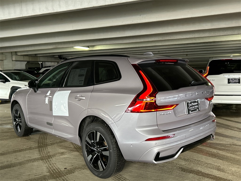 New 2026 Volvo XC60 B5 Plus SUV