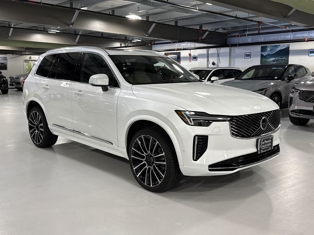 New 2026 Volvo XC90 B6 Plus 7-Seater SUV