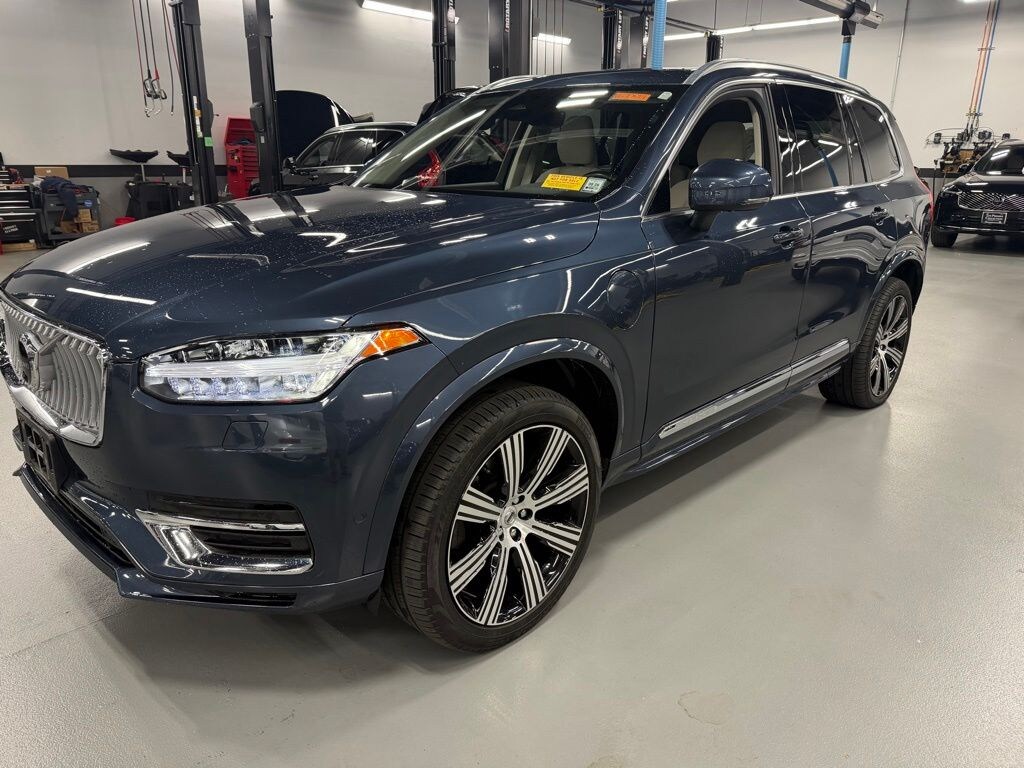 Certified 2024 Volvo XC90 plug-in hybrid T8 Plus Bright 7-Seater SUV