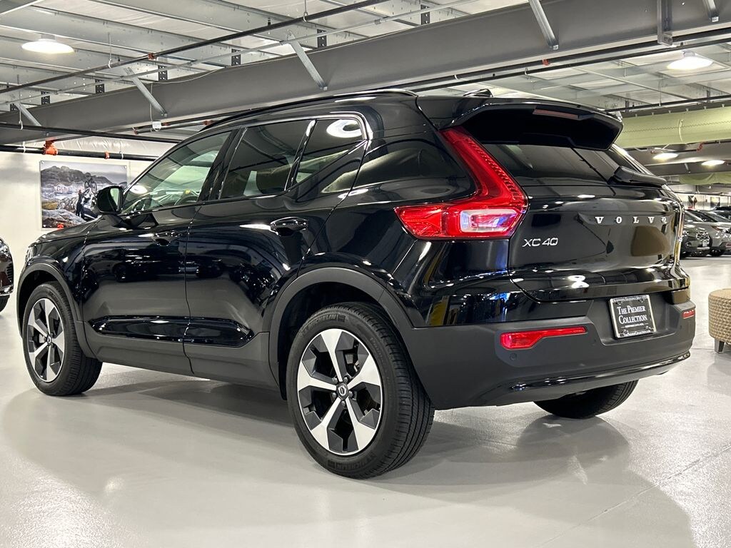 Used 2023 Volvo XC40 B5 AWD Plus Dark SUV