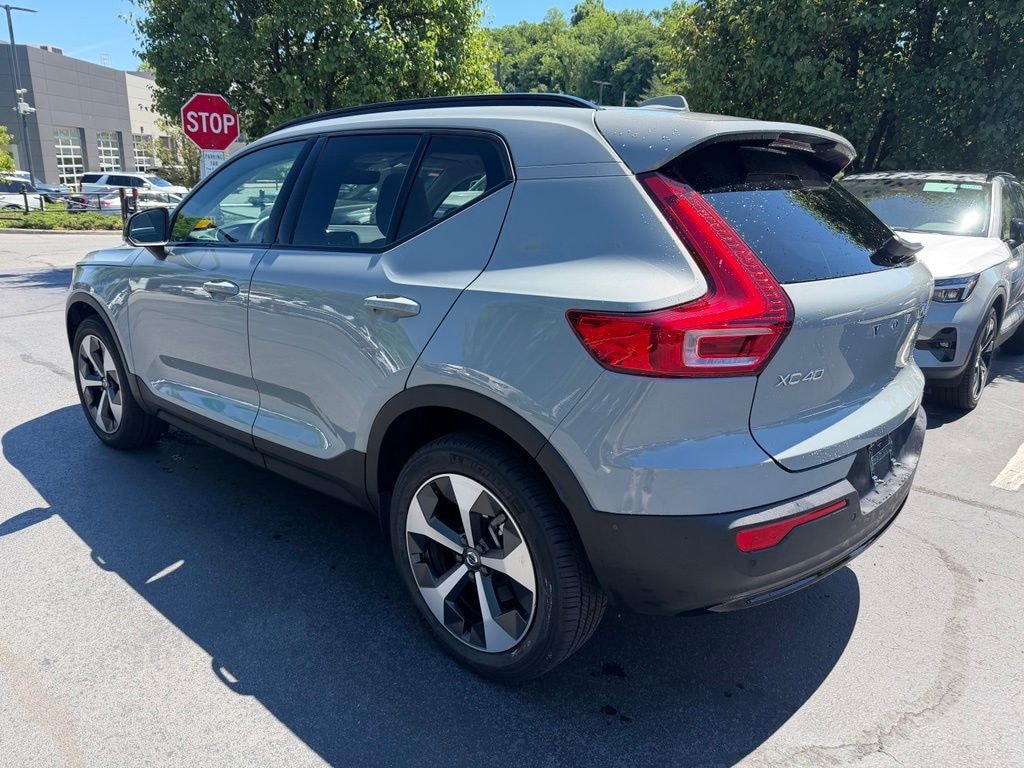 Used 2026 Volvo XC40 B5 Plus SUV