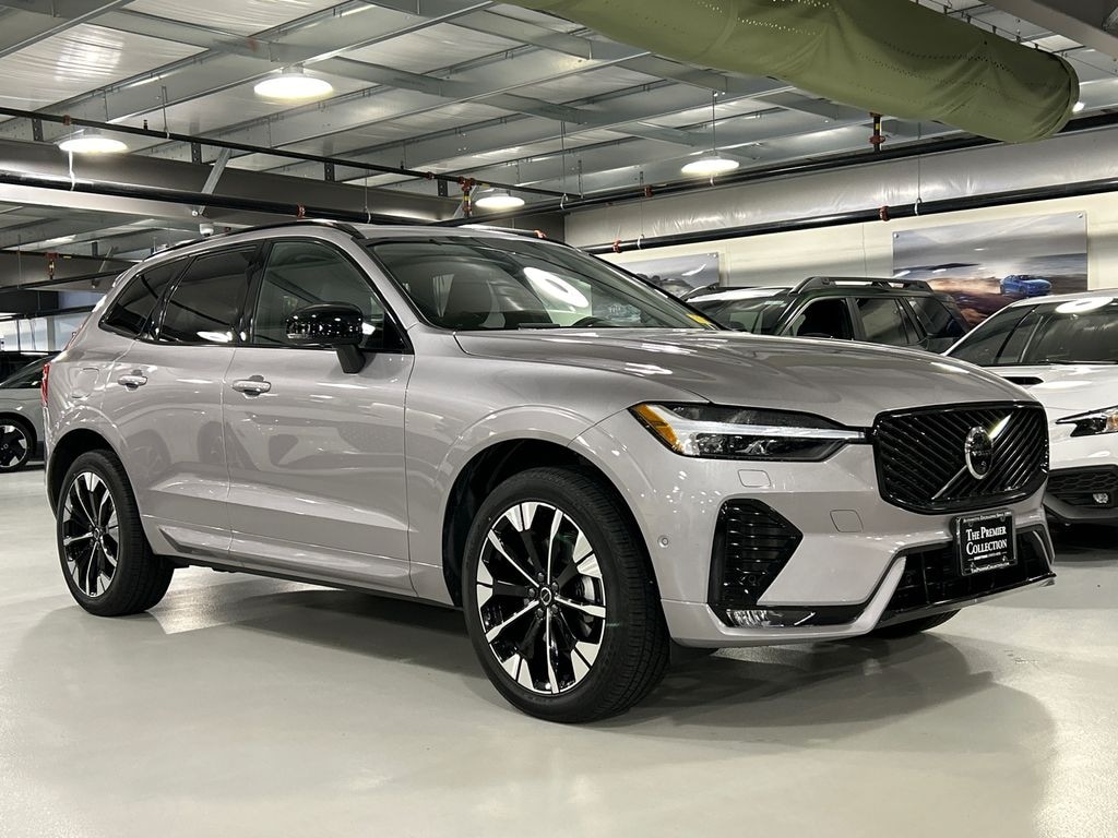 New 2026 Volvo XC60 B5 Plus SUV