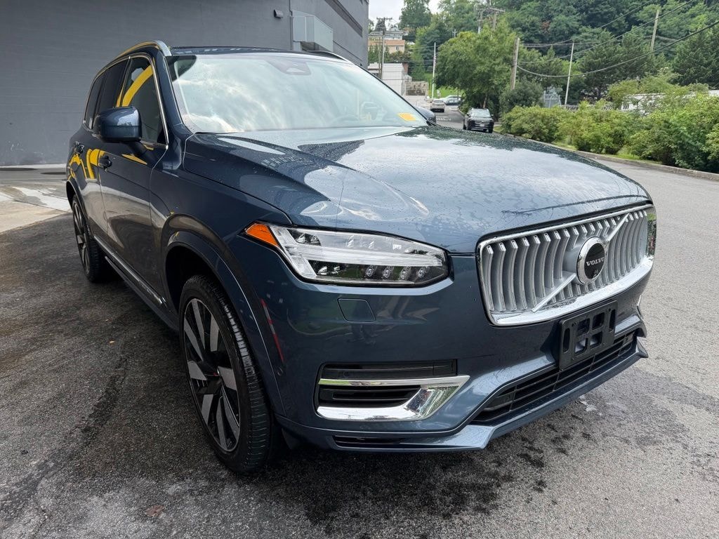 Used 2024 Volvo XC90 plug-in hybrid T8 Plus Bright 7-Seater SUV