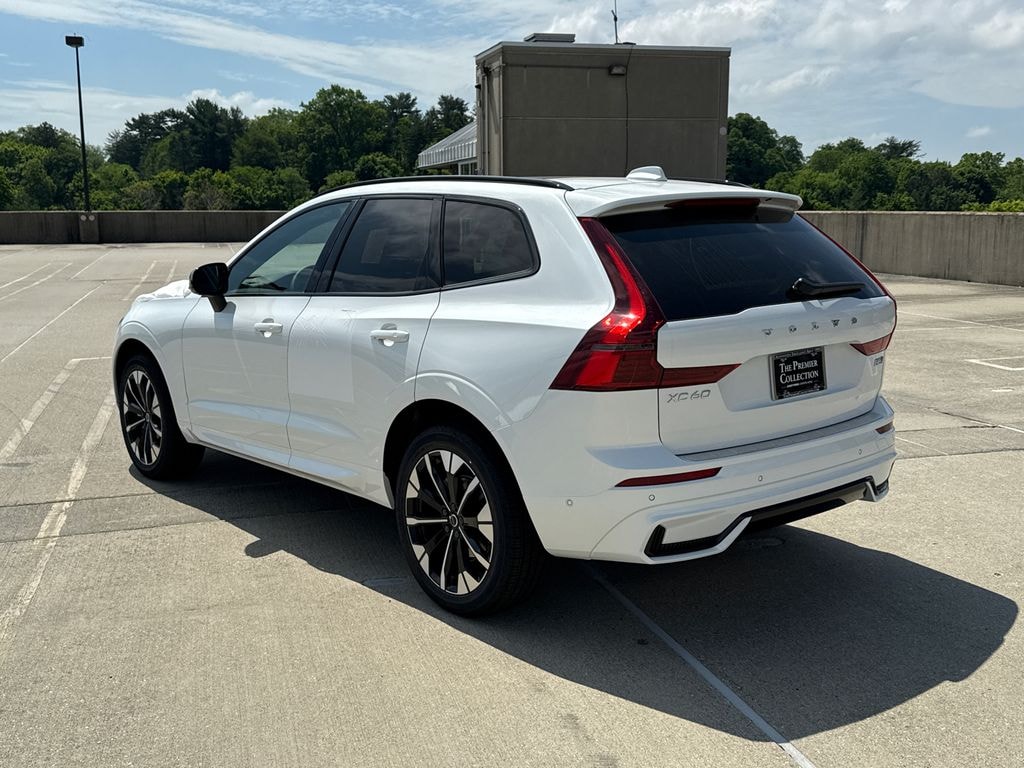 New 2026 Volvo XC60 B5 Plus SUV