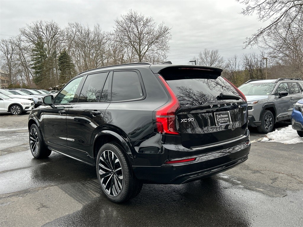 New 2026 Volvo XC90 B6 Ultra Dark Theme 7-Seater SUV