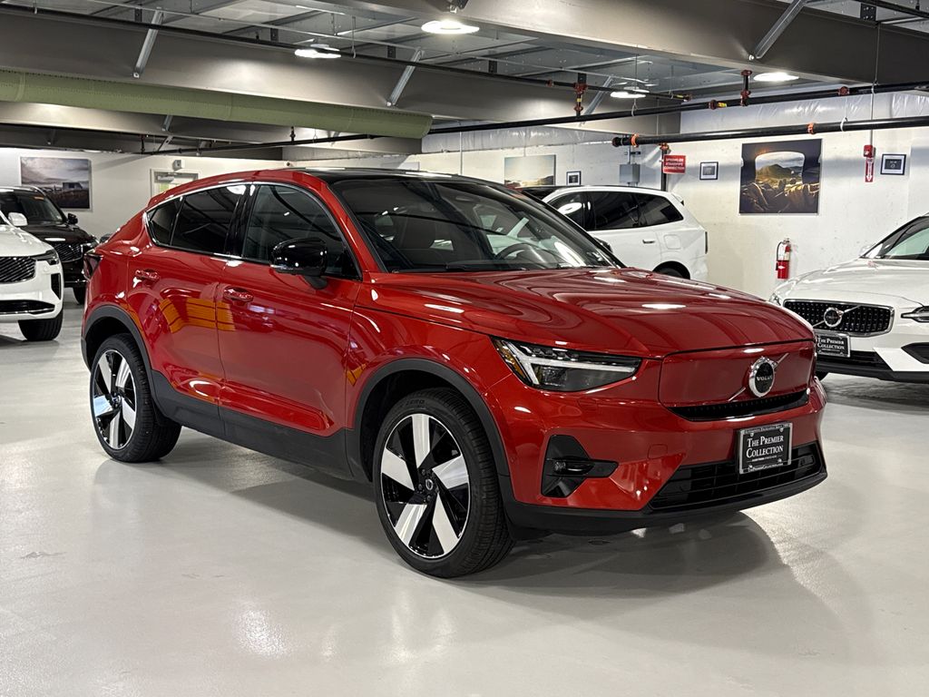 2023 Volvo C40 Recharge Pure Electric