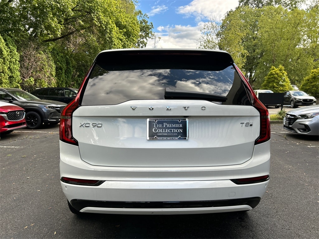 New 2026 Volvo XC90 plug-in hybrid T8 Ultra Dark Theme 6-Seater SUV